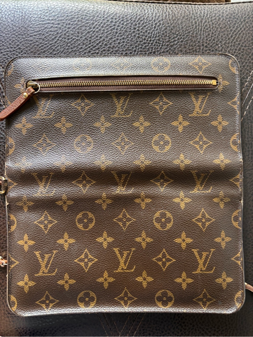 Louis Vuitton Monogram Canvas Brown & Gold Zip Wallet - Picture 11 of 16